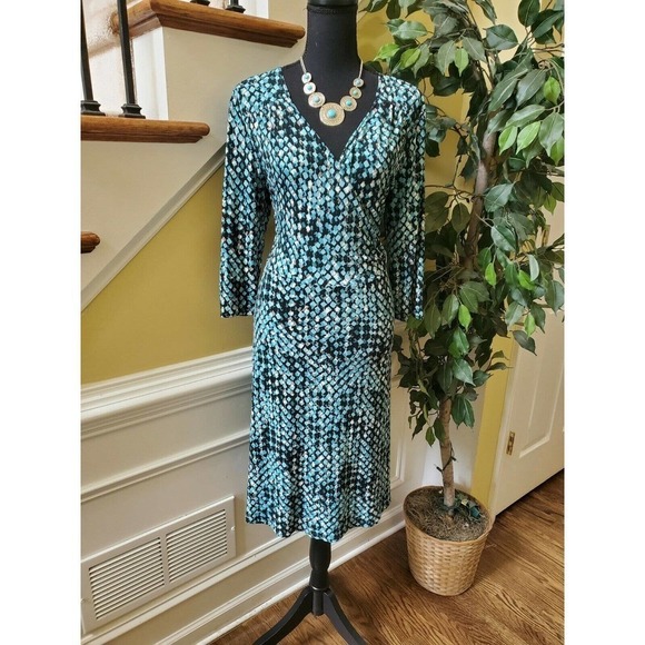 George Faux Wrap Dress SZ M8 /10 Geometric Stretch - Picture 1 of 10